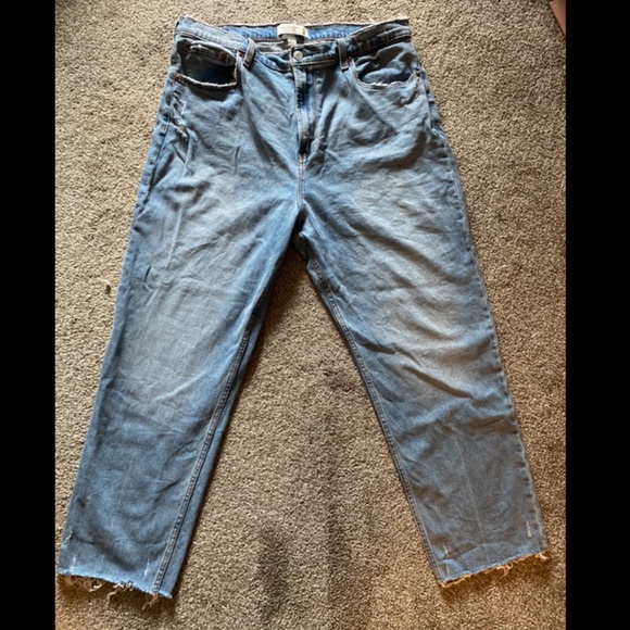 Ultra high rise ankle jeans - Picture 1 of 3